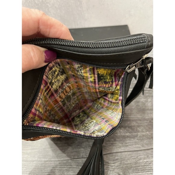 Leather Handmade Guatemalan Bag. Crossbody - Picture 6 of 7